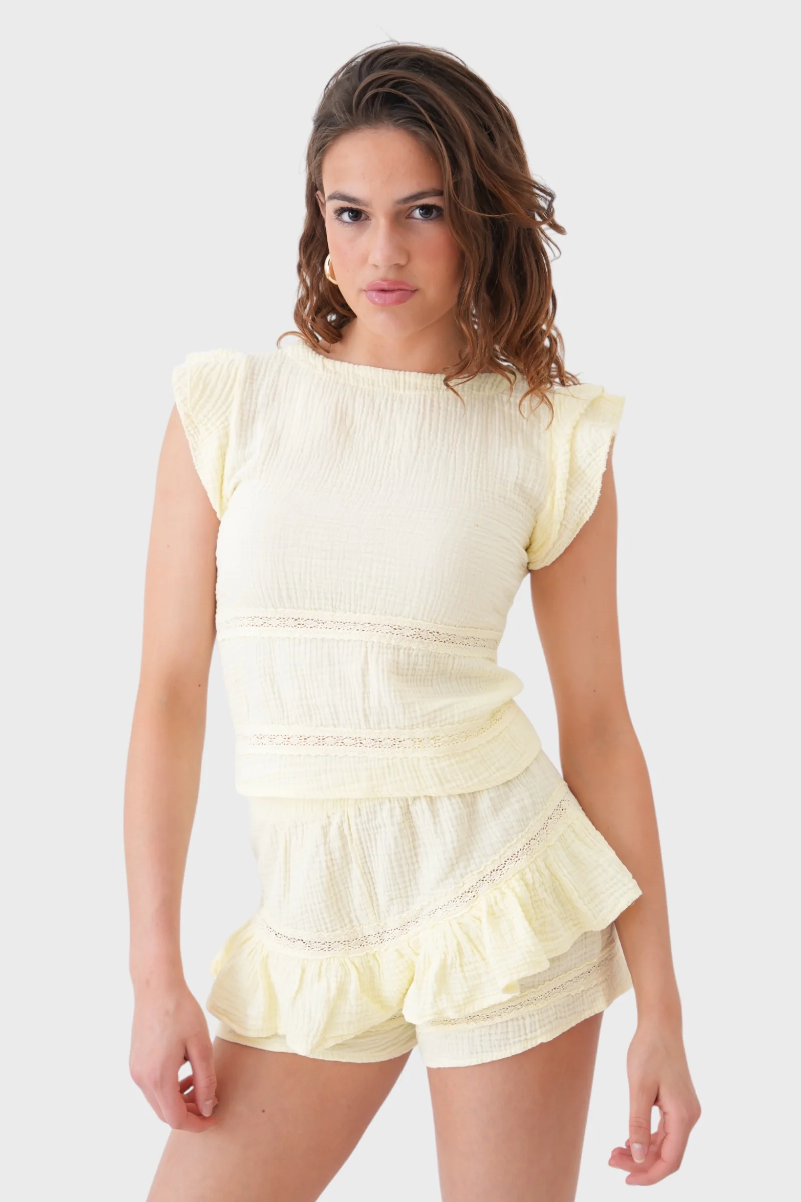 "Junies" short yellow - Image 4