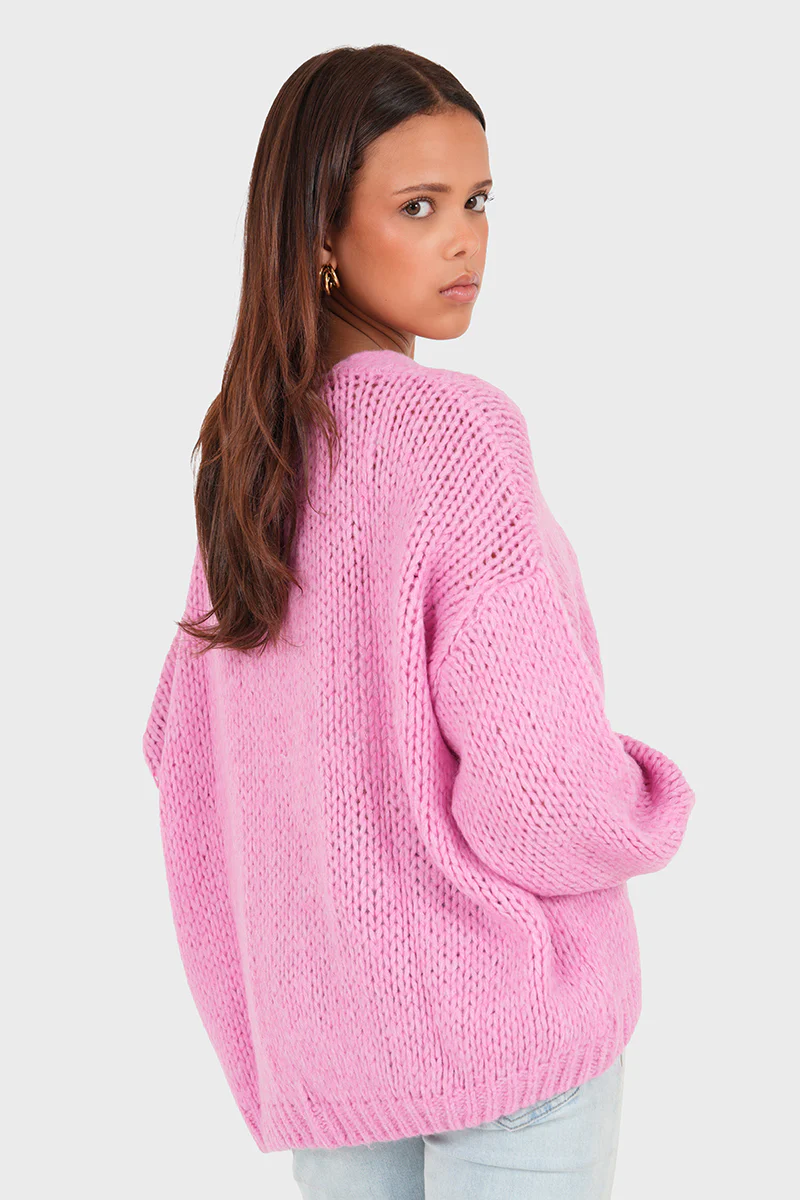 “Keep me warm" vest pink - Image 3