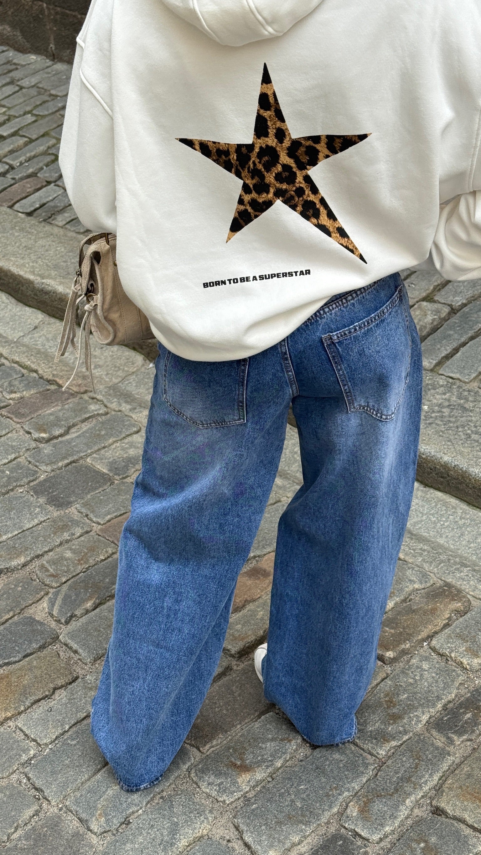 "Only one" hoodie white - Image 5