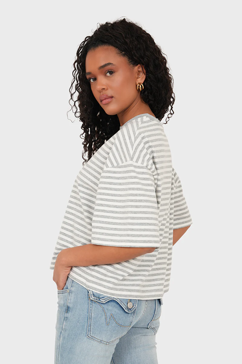 “Rae” striped t-shirt grey - Image 3