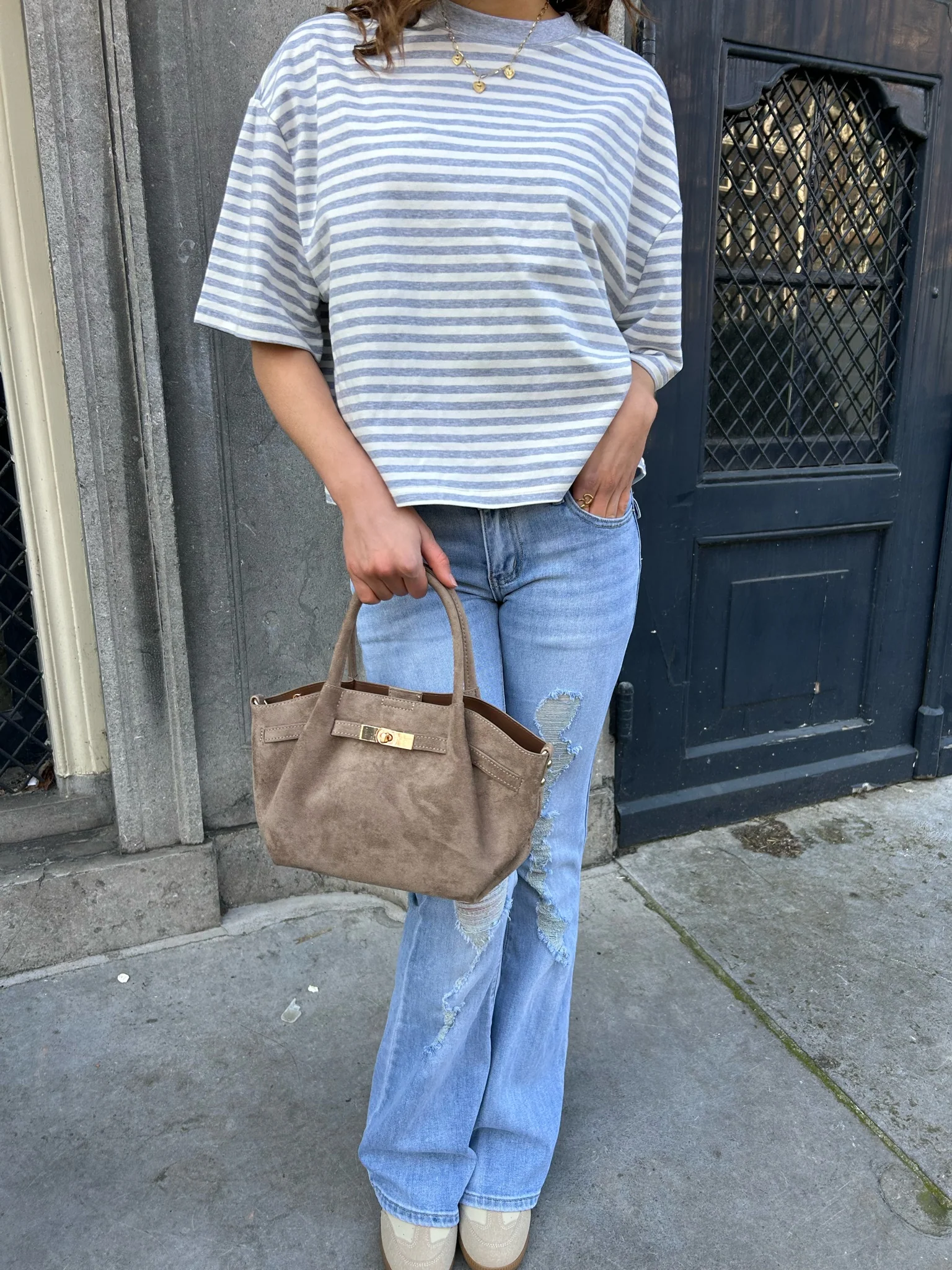 “Rae” striped t-shirt grey - Image 4